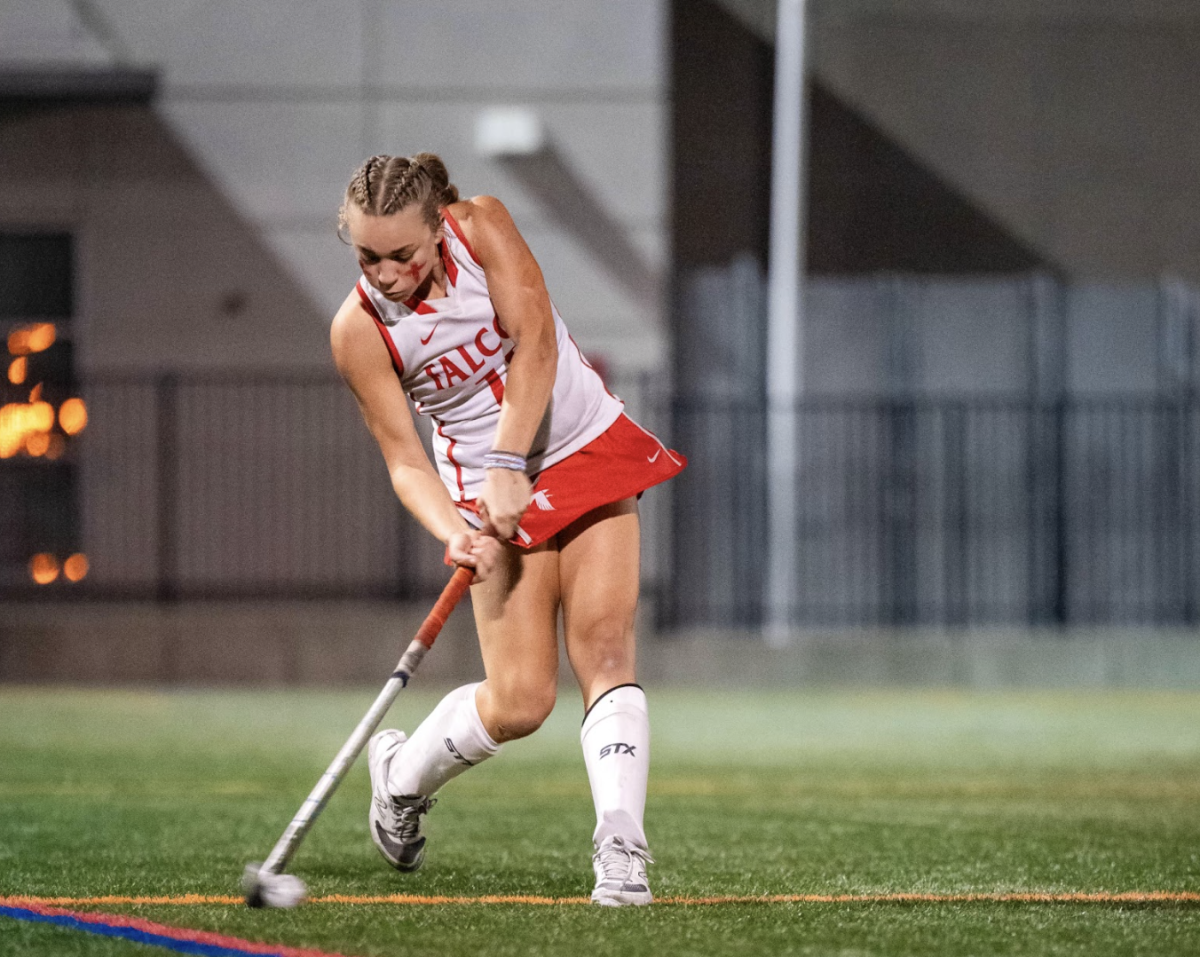 Senior Sydney Riera makes a pass during the team’s senior night game on Oct. 30.